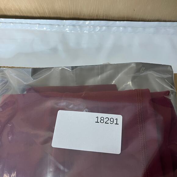 Lululemon Leggings Womens Small Burgundy High Rise Stretch Yoga Pants - Picture 8 of 8